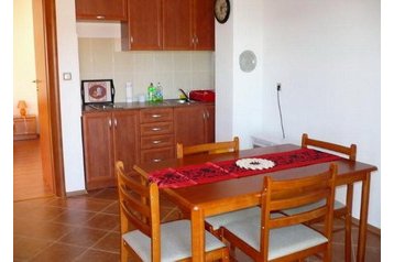 Pension de famille Raslina 1